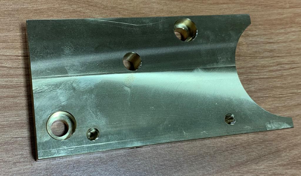 (3-31182) Fountain Cheek (LH)