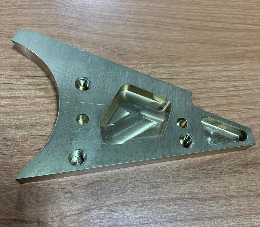 (19000001) Fountain Cheek (LH)