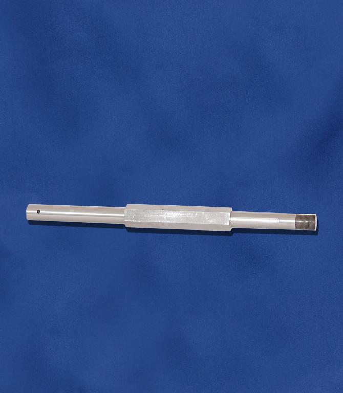 Feed Screw Shaft - 688